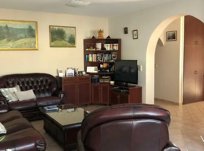 Virág * Vonyarcvashegy
